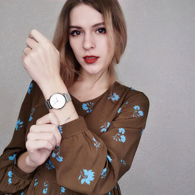 Relógio Clássico Feminino Prata 36mm: Elegância Duradoura, Toque Sofisticado, Estilo Versátil