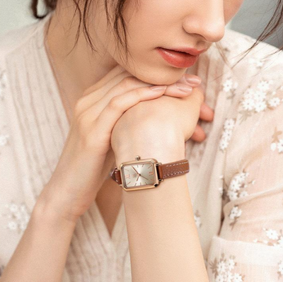 Aurora women's watch with 27mm leather strap