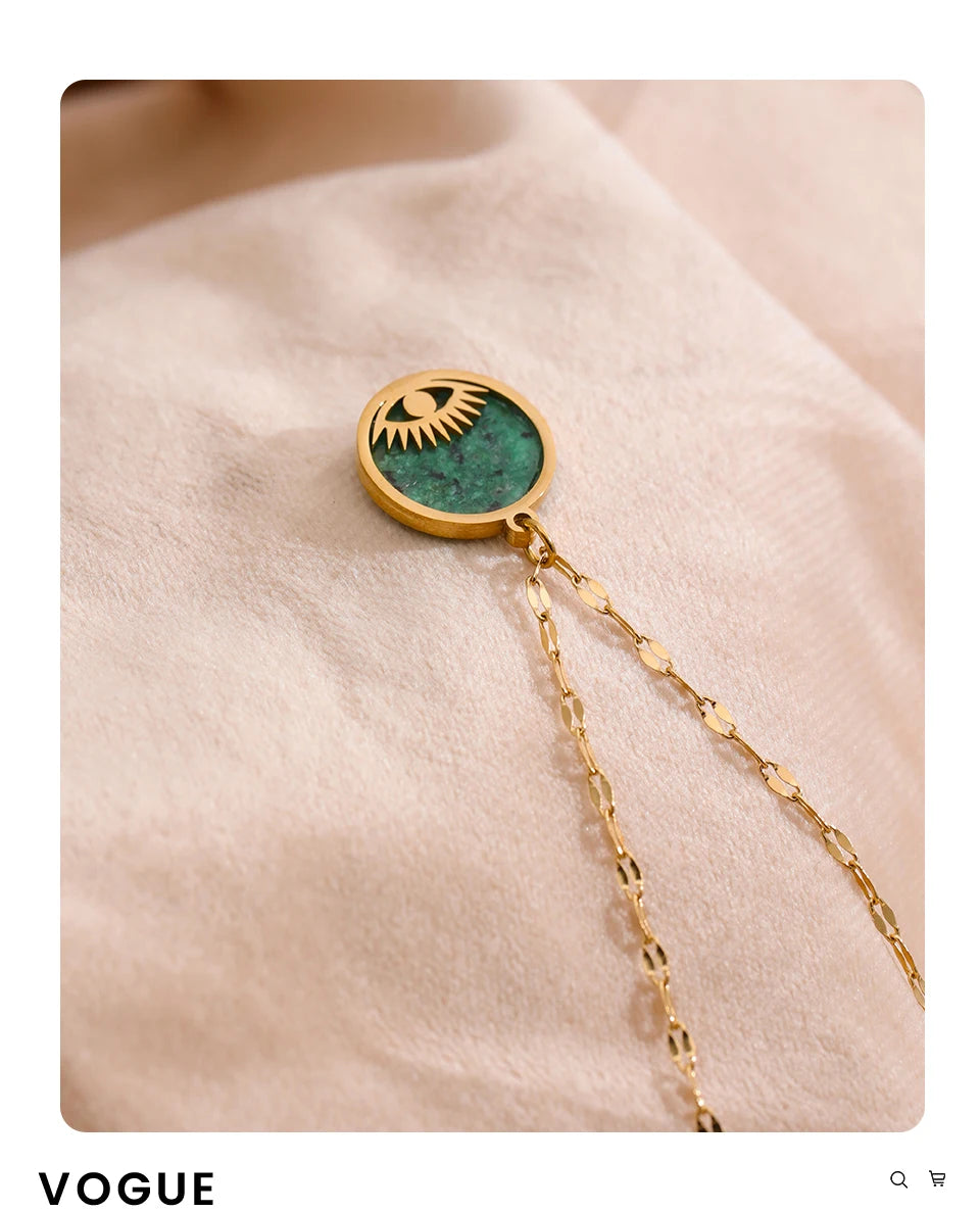 Émeraude Mystique Necklace