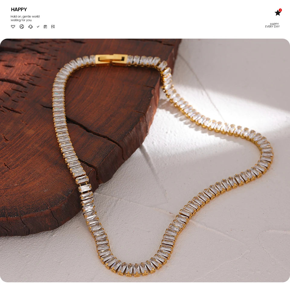 Lueur de Paris Necklace