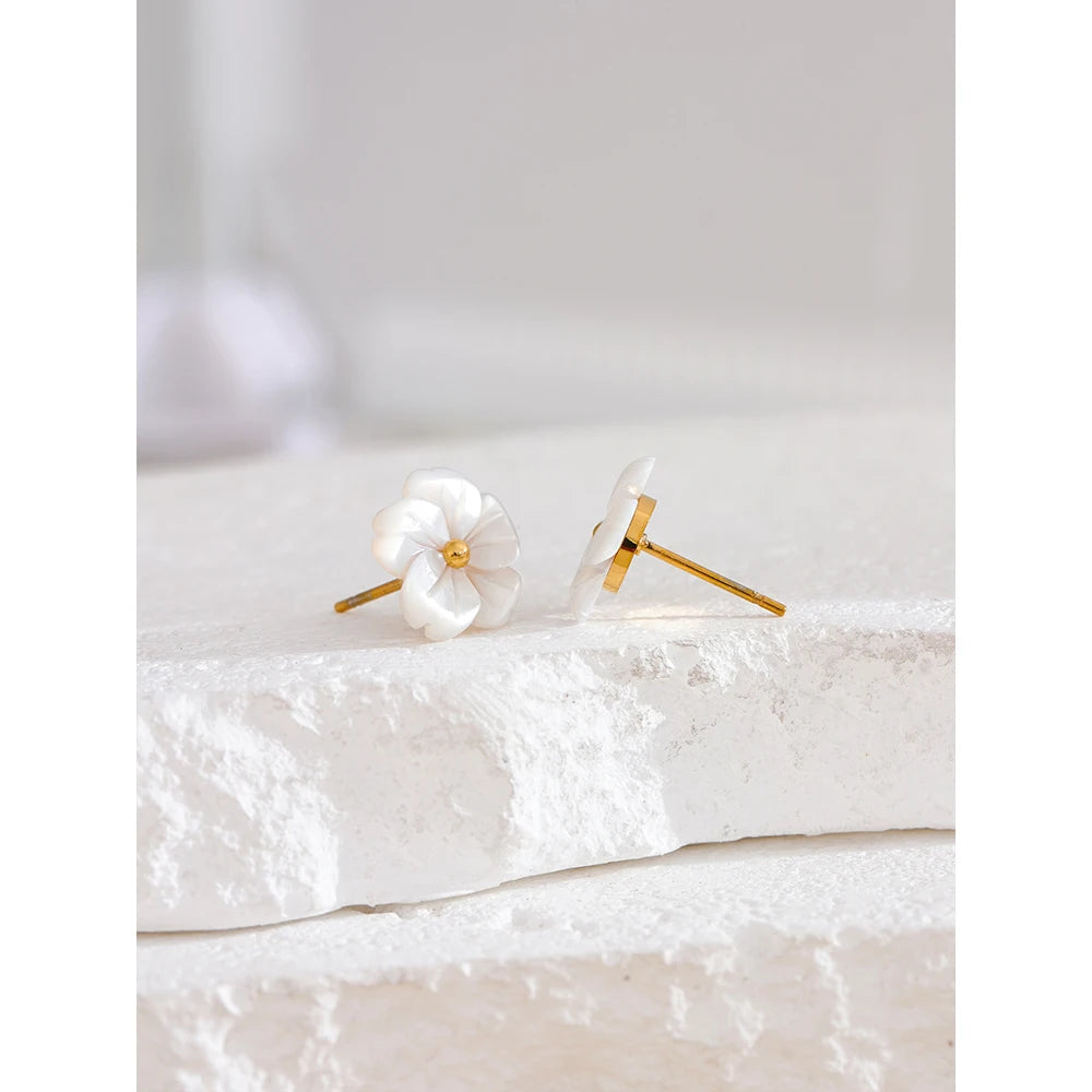 Fleur de Soie Earrings