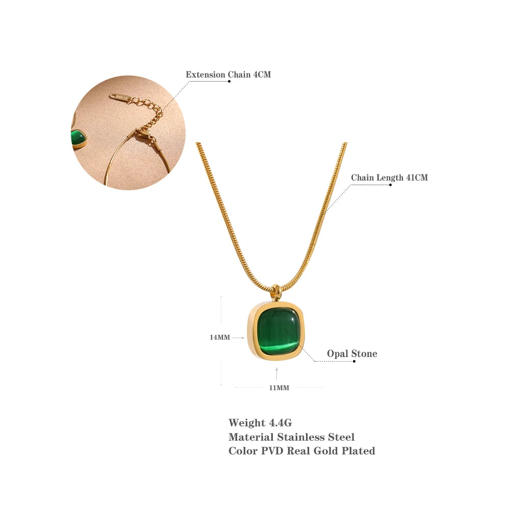 Selve necklace