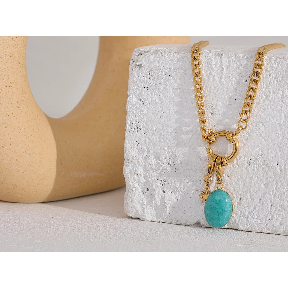 Stonea necklace