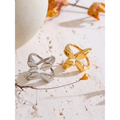 Serenya Ring 