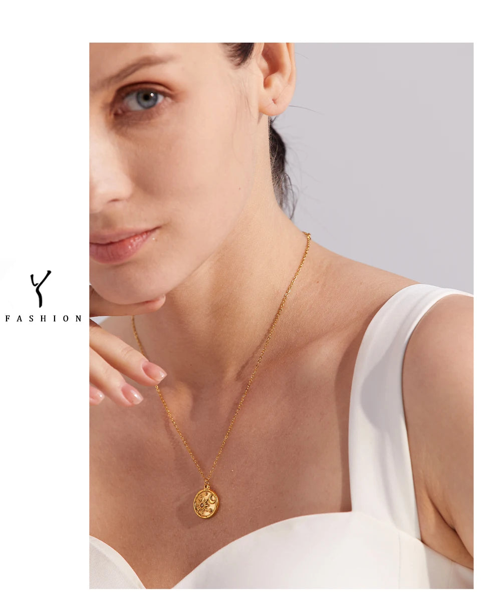 Clair de Lune Necklace