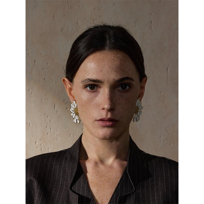 Elara White Gold Earrings