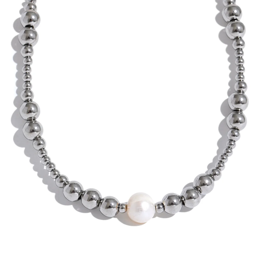 Perla necklace