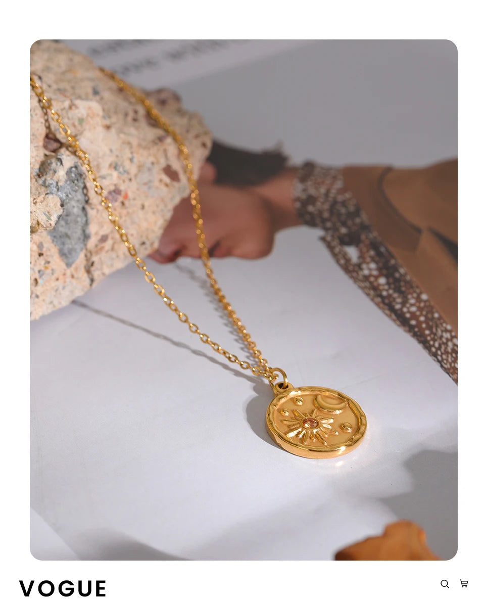 Clair de Lune Necklace