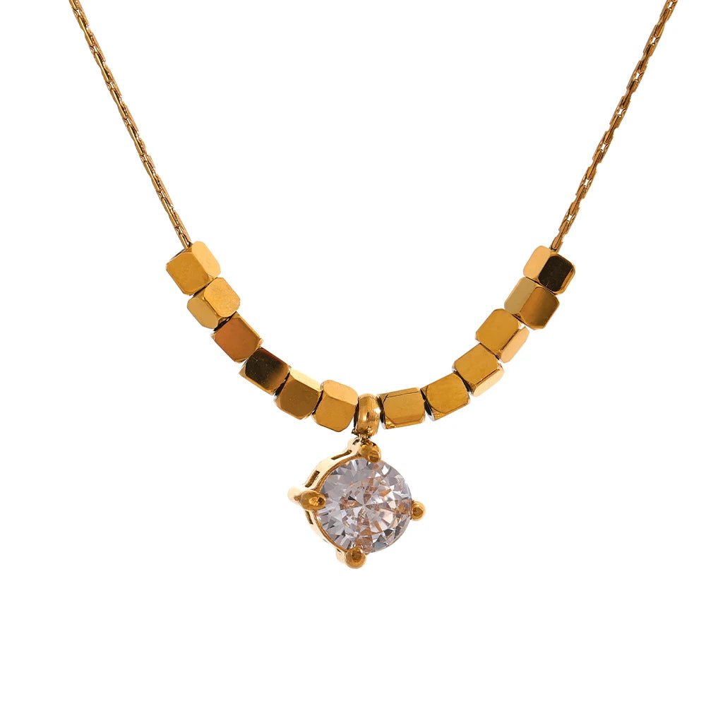 Amavi necklace