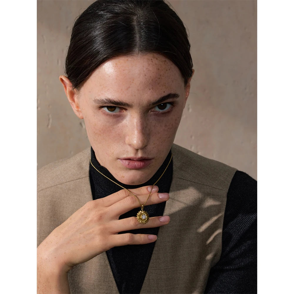 Soleil Éternel Necklace