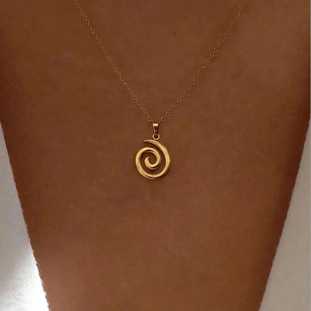 Aimée Bleu Necklace