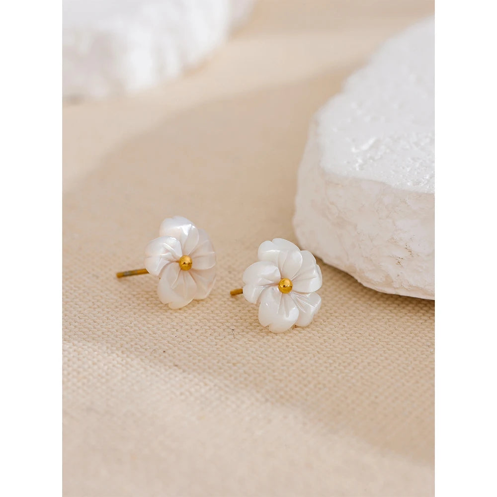 Fleur de Soie Earrings