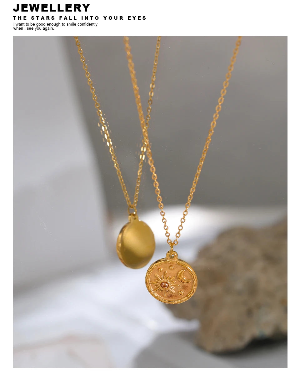 Clair de Lune Necklace