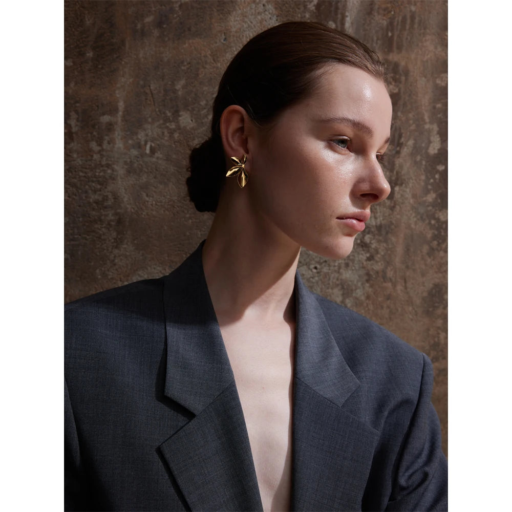 Alure Earrings