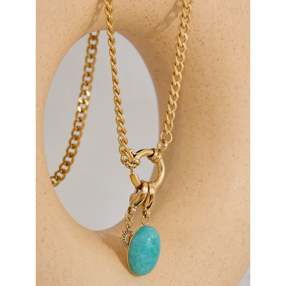 Stonea necklace