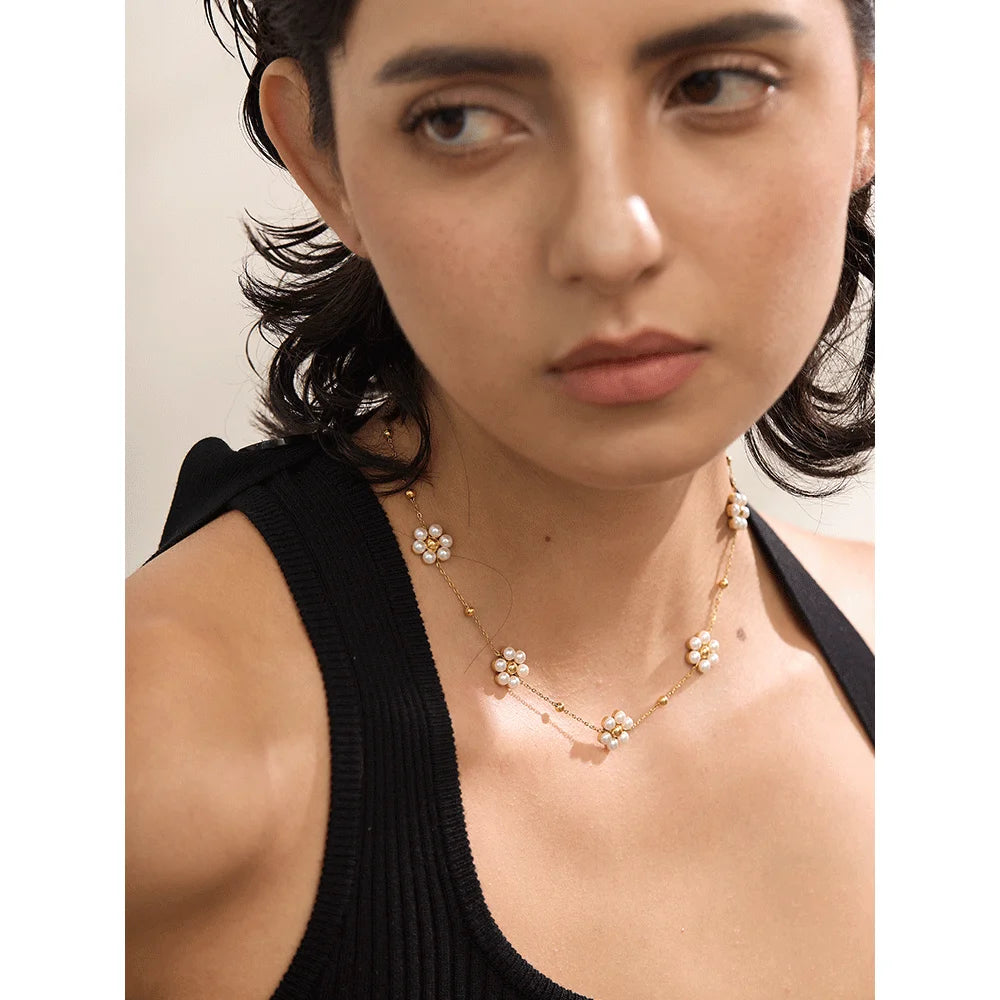 Fiori necklace