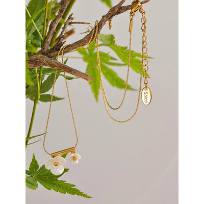 Vivrae necklace