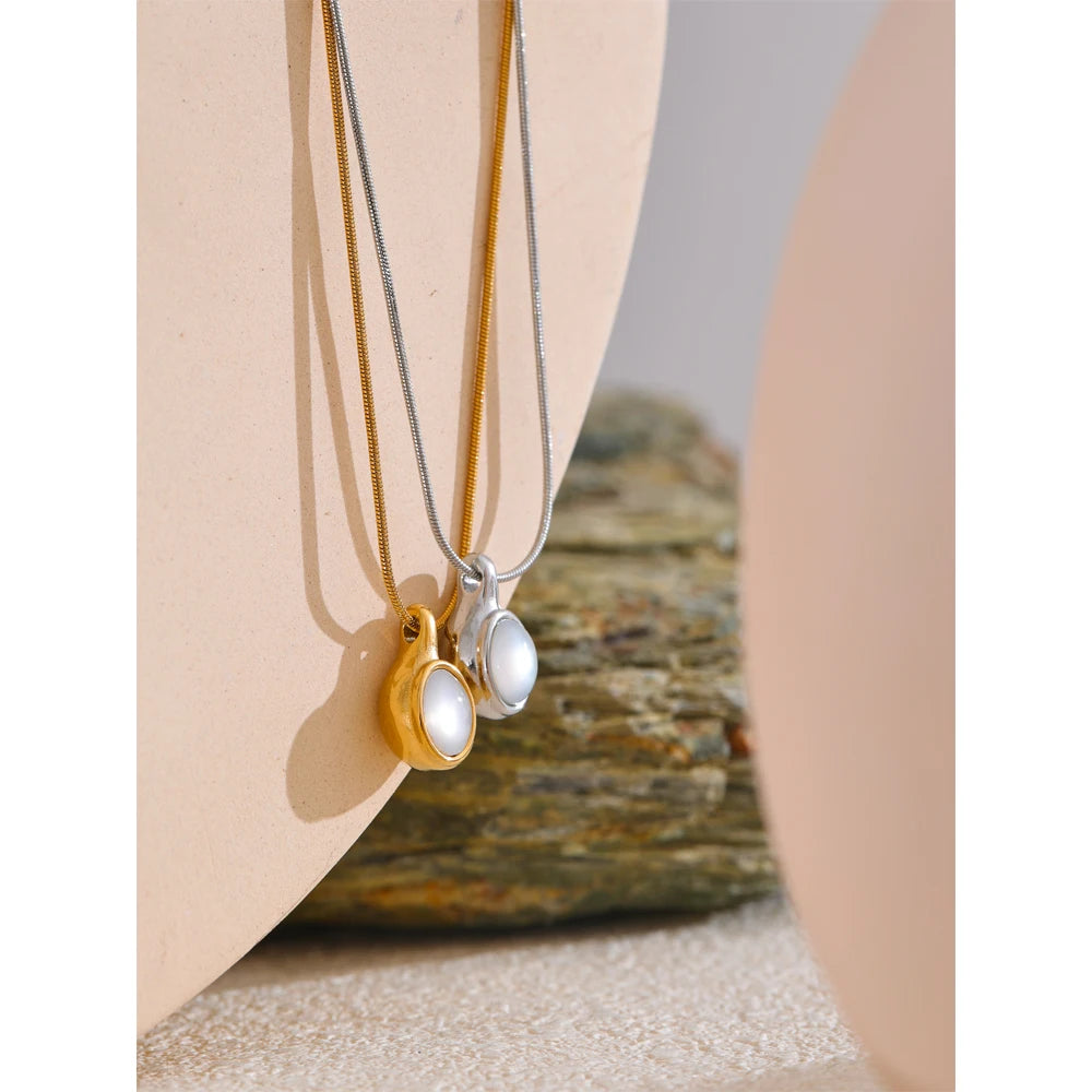Perle Necklace