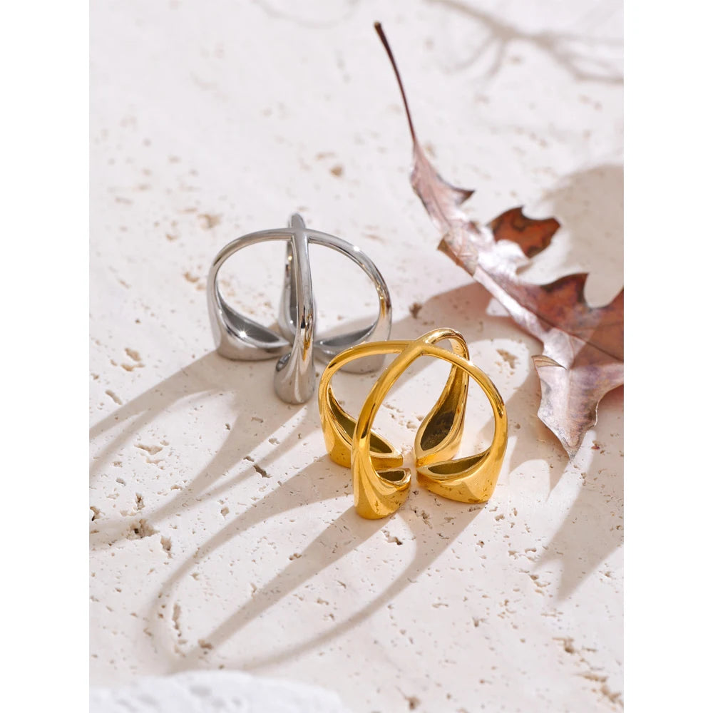 Serenya Ring 