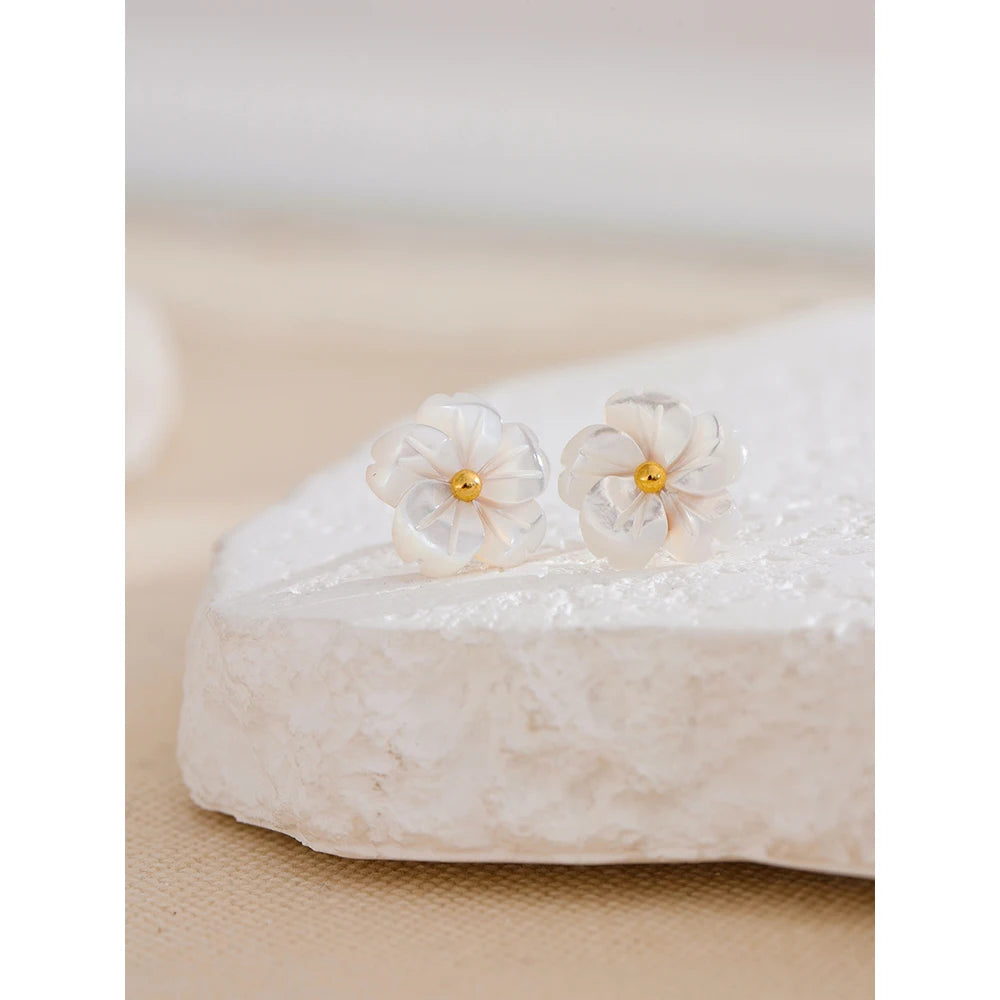 Fleur de Soie Earrings