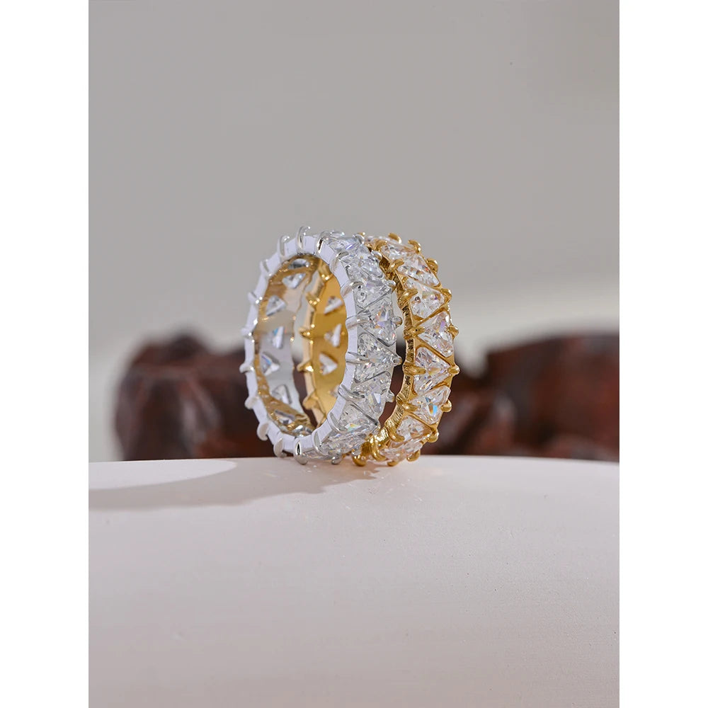 Luminara Ring in Stainless Steel with Zirconia
