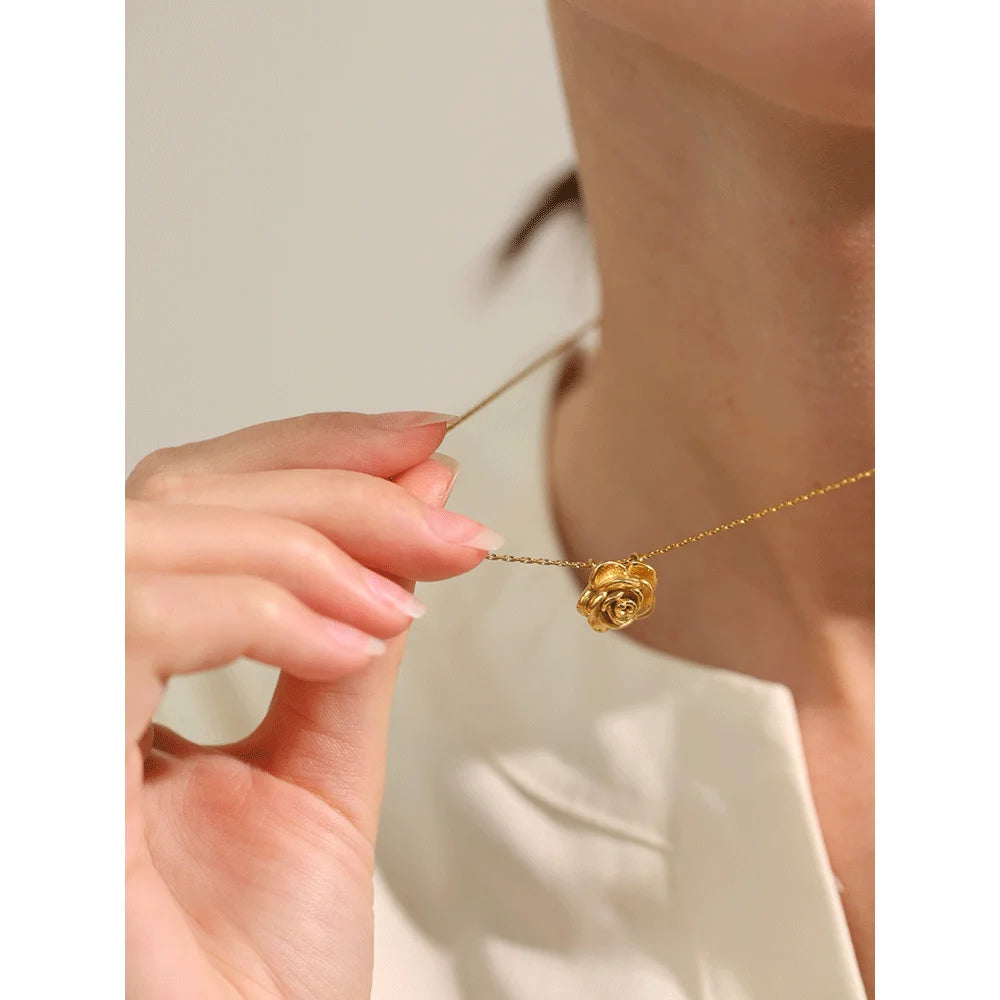 Miréa necklace
