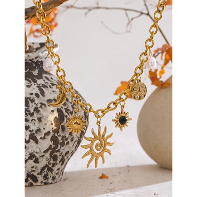 Lyven Necklace