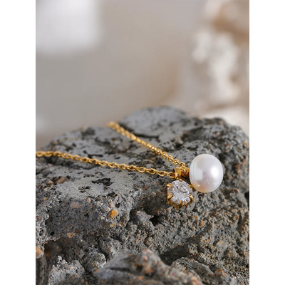 Orea necklace