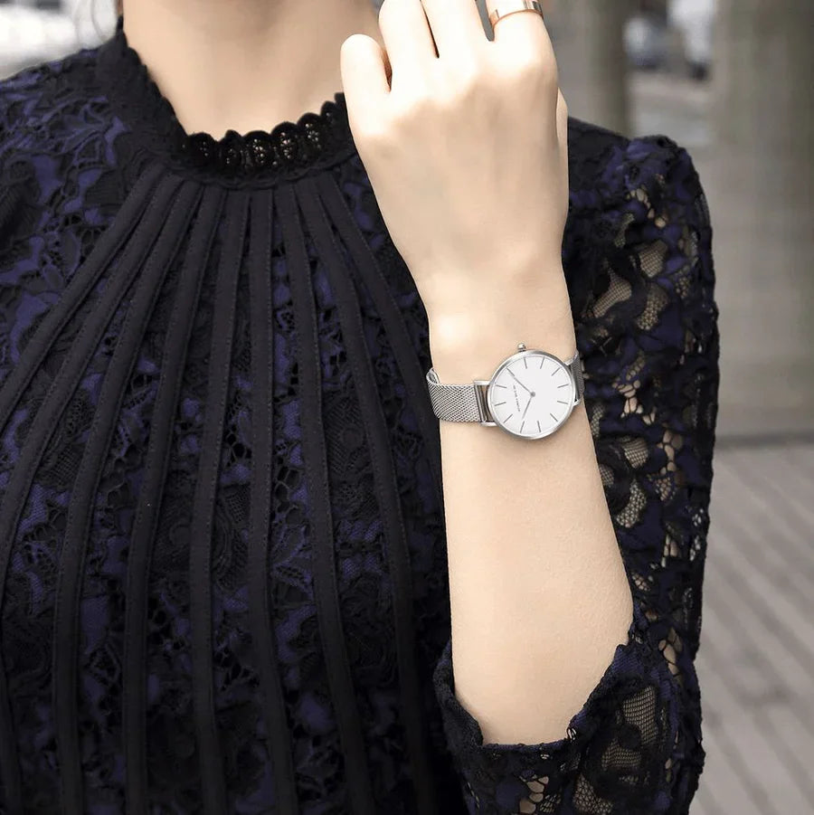 Relógio Clássico Feminino Prata 36mm: Elegância Duradoura, Toque Sofisticado, Estilo Versátil
